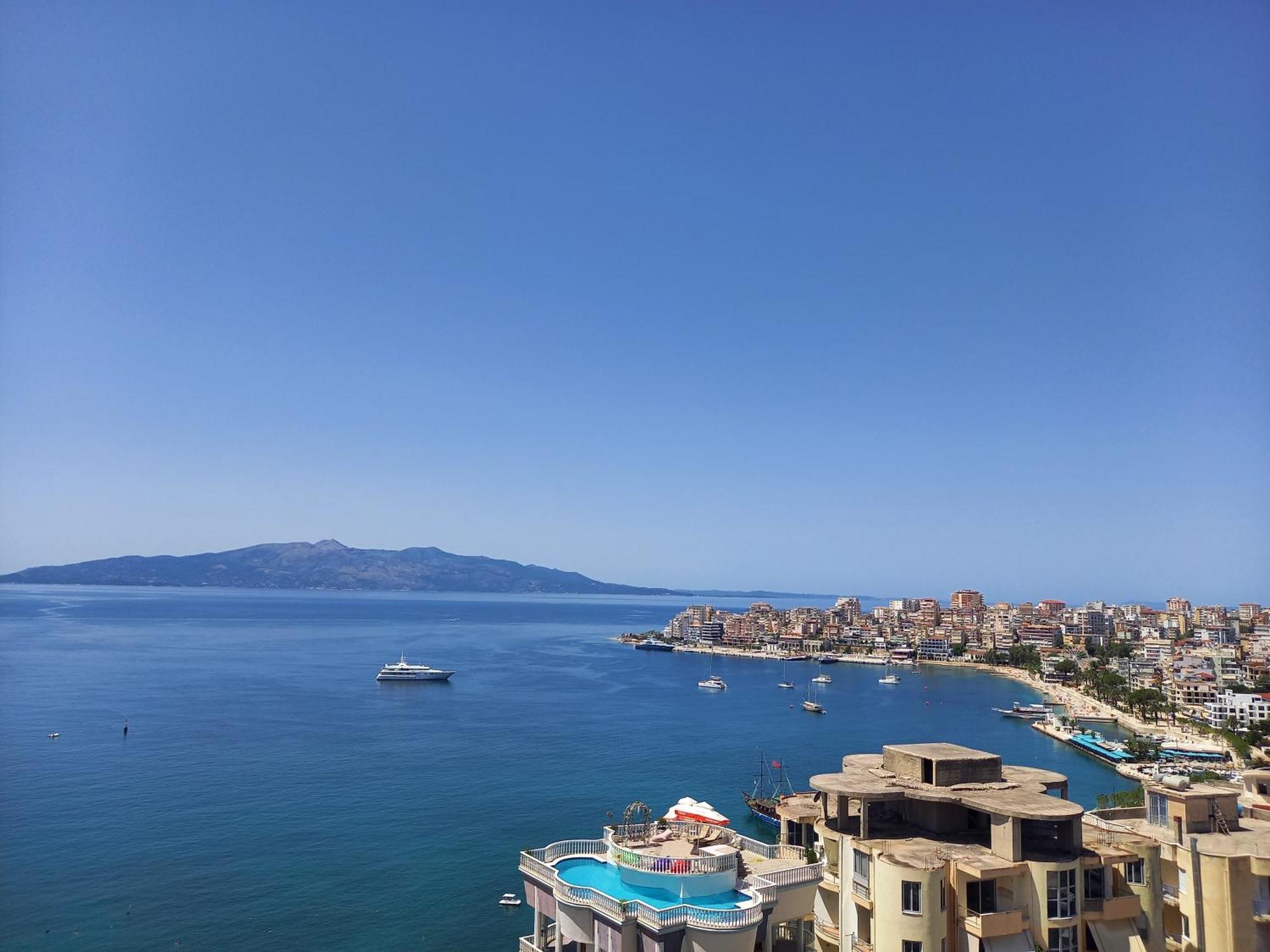 Bay View Apartment Sarande Ngoại thất bức ảnh